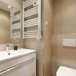 L'elégant Yourhosthelper Apartamento *