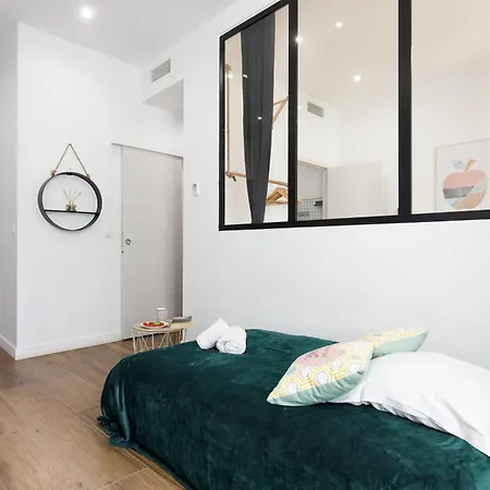 L'elegant Yourhosthelper