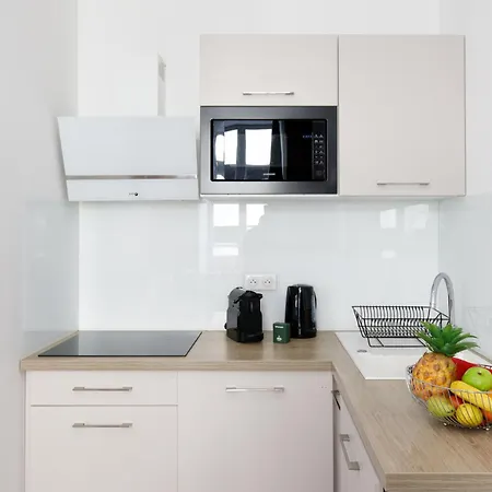 L'elegant Yourhosthelper Apartment Cannes