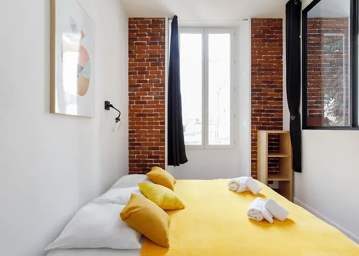 L'elegant Yourhosthelper * Cannes